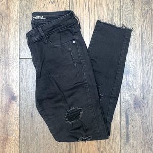 Old Navy Rockstar Ripped/Distressed Jeans 🖤